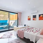 Ordu Village 2 Bedroom Villa Kalkan